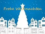 Winterlandschaft in weiß mit Text: Frohe Weihnachten